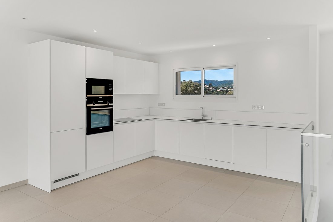 House in Sud, Cavalaire-sur-Mer, France 4 - 17294015