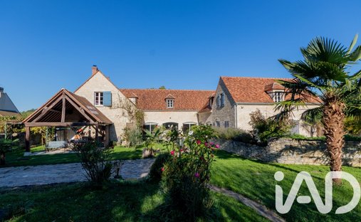 House in Saint-Cyr-en-Arthies, Ile-de-France, France 1