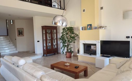 Haus in Ortonovo - Nicola, Luni, Ligurien 1