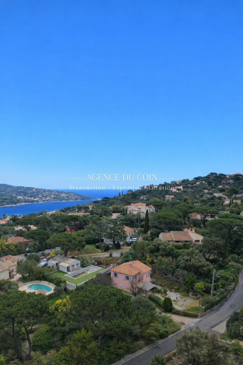 Villa in Ville-Les Saquedes-Le Bouillonnet, Sainte-Maxime, France 1 - 17293667