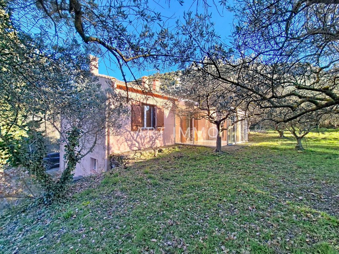 House in Robion, Provence-Alpes-Côte d'Azur, France 4 - 17296861