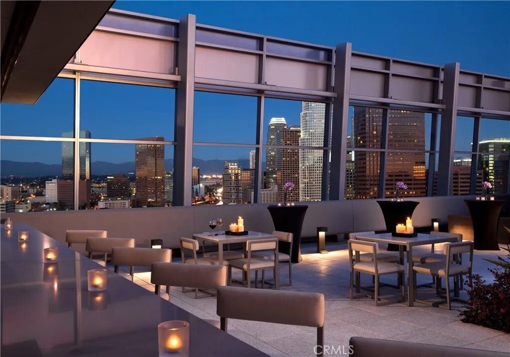 Condo in Los Angeles, California, United States 5 - 16714800
