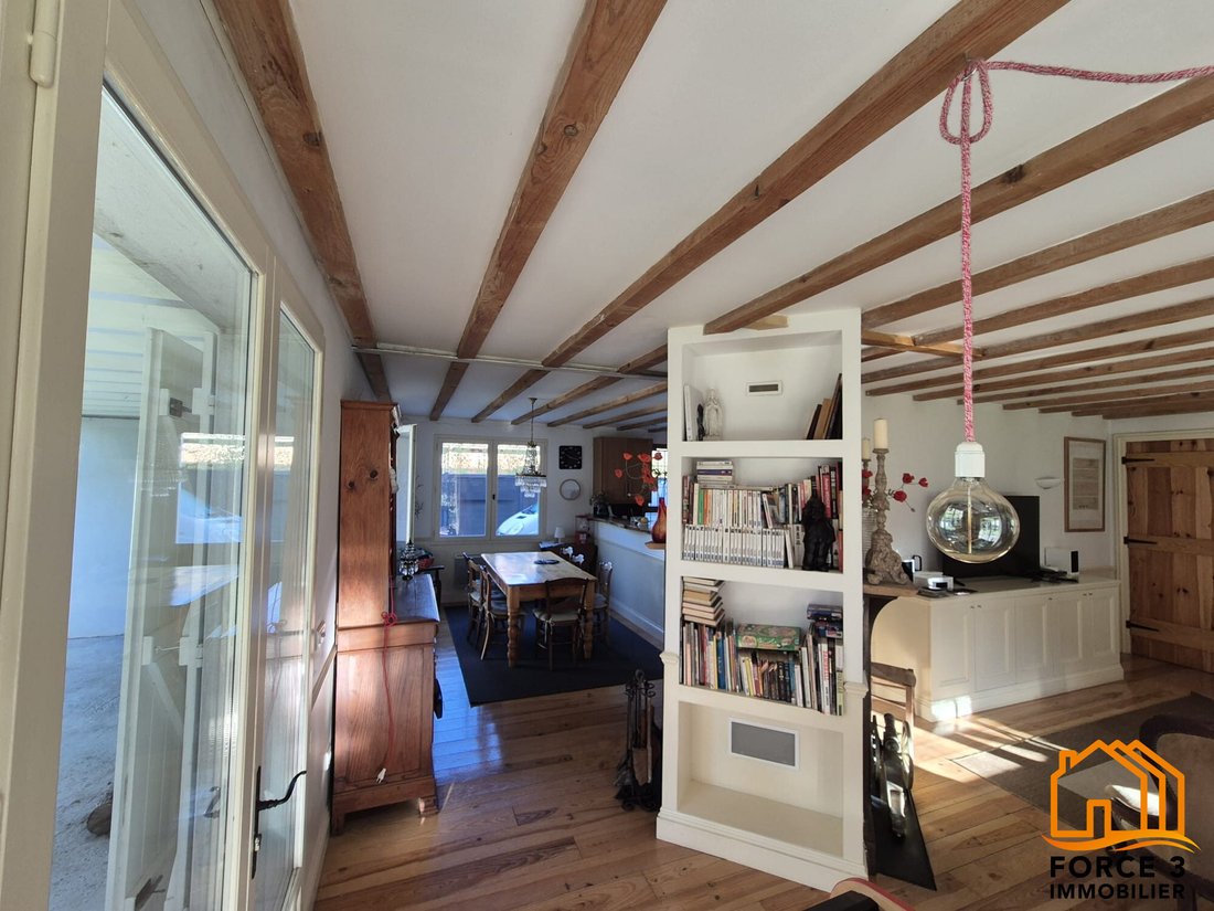 House in Saint-Julien-en-Born, Nouvelle-Aquitaine, France 4 - 17298547