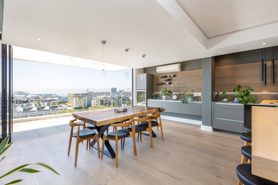 Apartment in Cape Town, Western Cape, South Africa 2 - 17295568