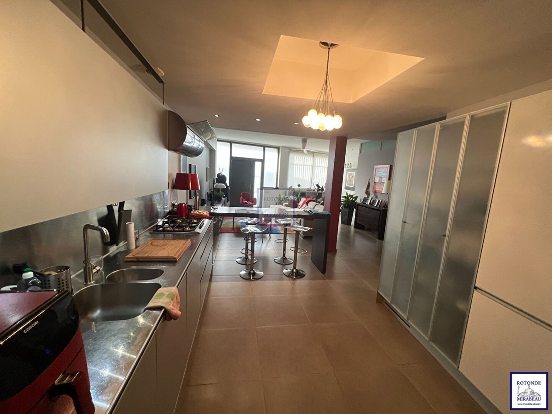 Apartment in Granettes-Jauberte-Sainte Anne, Aix-en-Provence, France 4 - 17296838