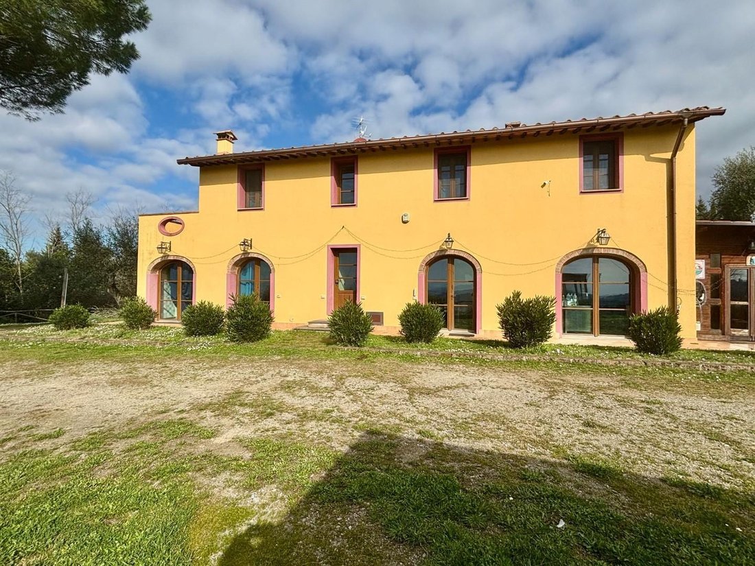 Country House in Palaia, Tuscany, Italy 2 - 17294644