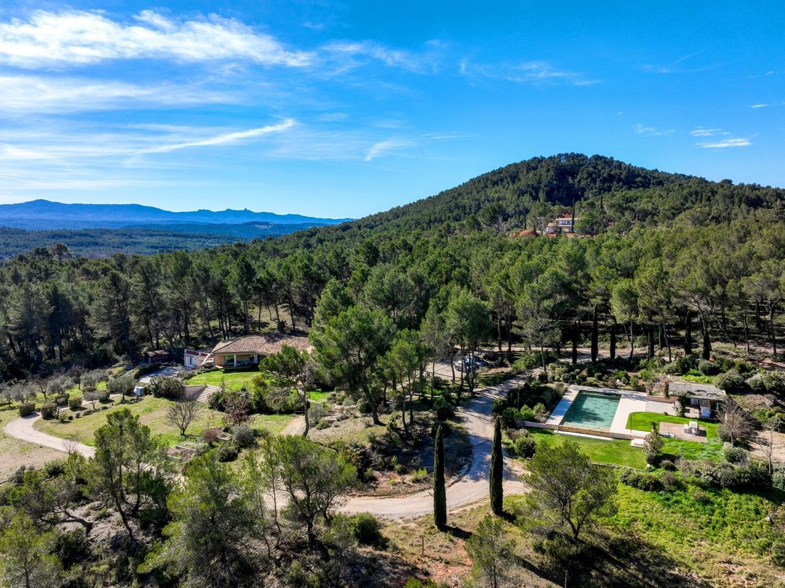 House in Le Tholonet, Provence-Alpes-Côte d'Azur, France 2 - 17298277