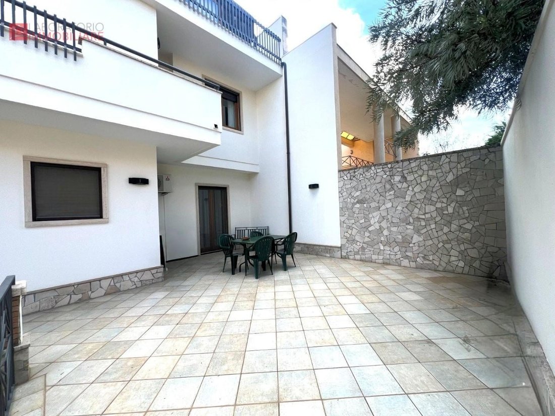 Villa in Salesiani-Partigiani, Lecce, Apulien 4 - 17294659