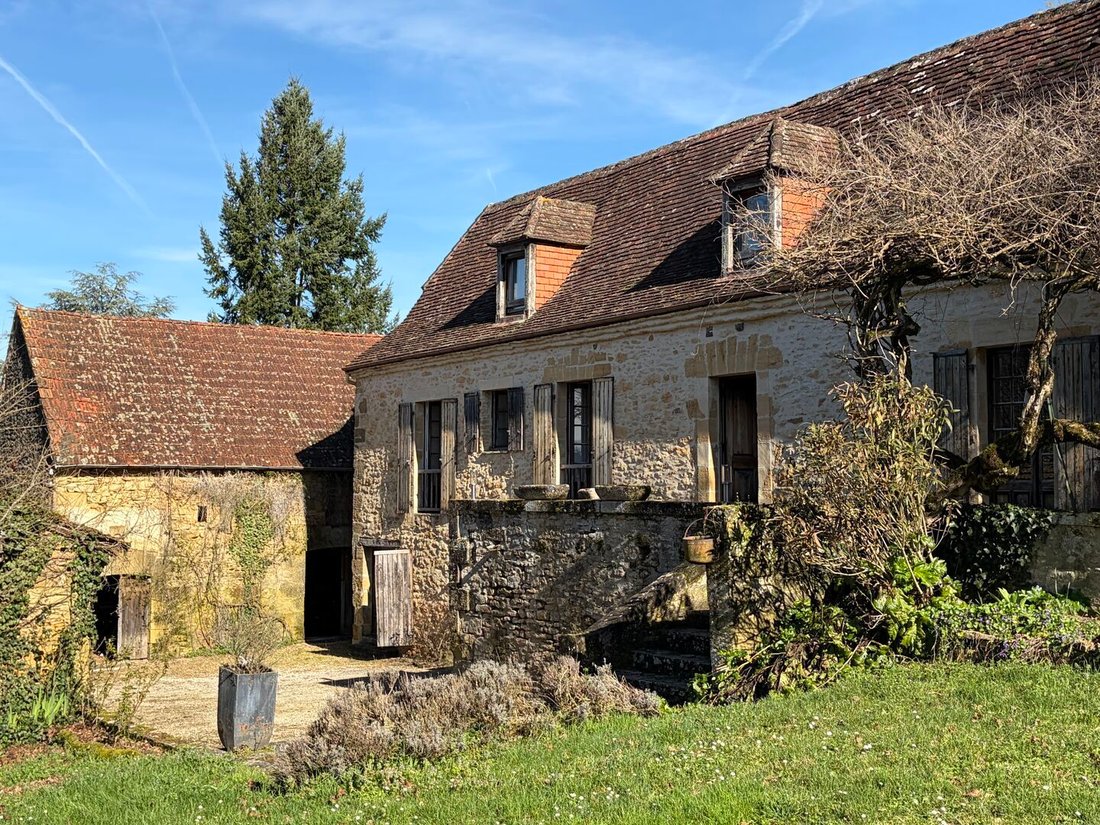 Casa en Sarlat-la-Canéda, Nueva Aquitania, Francia 2 - 17293974