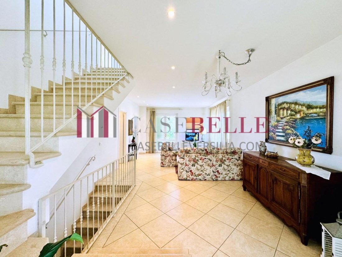 House in Tonfano, Pietrasanta, Italy 4 - 14267011