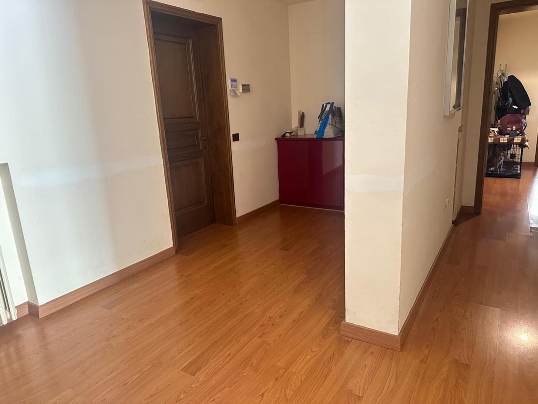 Villa in Hospital Zone, Empoli, Tuscany 5 - 17294306