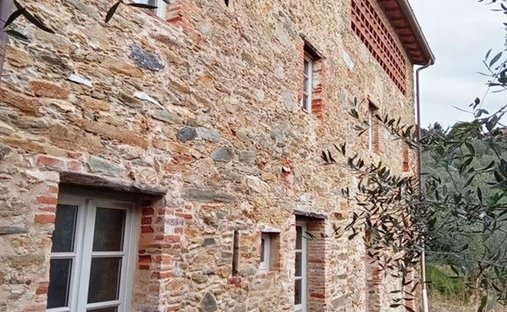 Farm Ranch in Camaiore, Tuscany, Italy 1