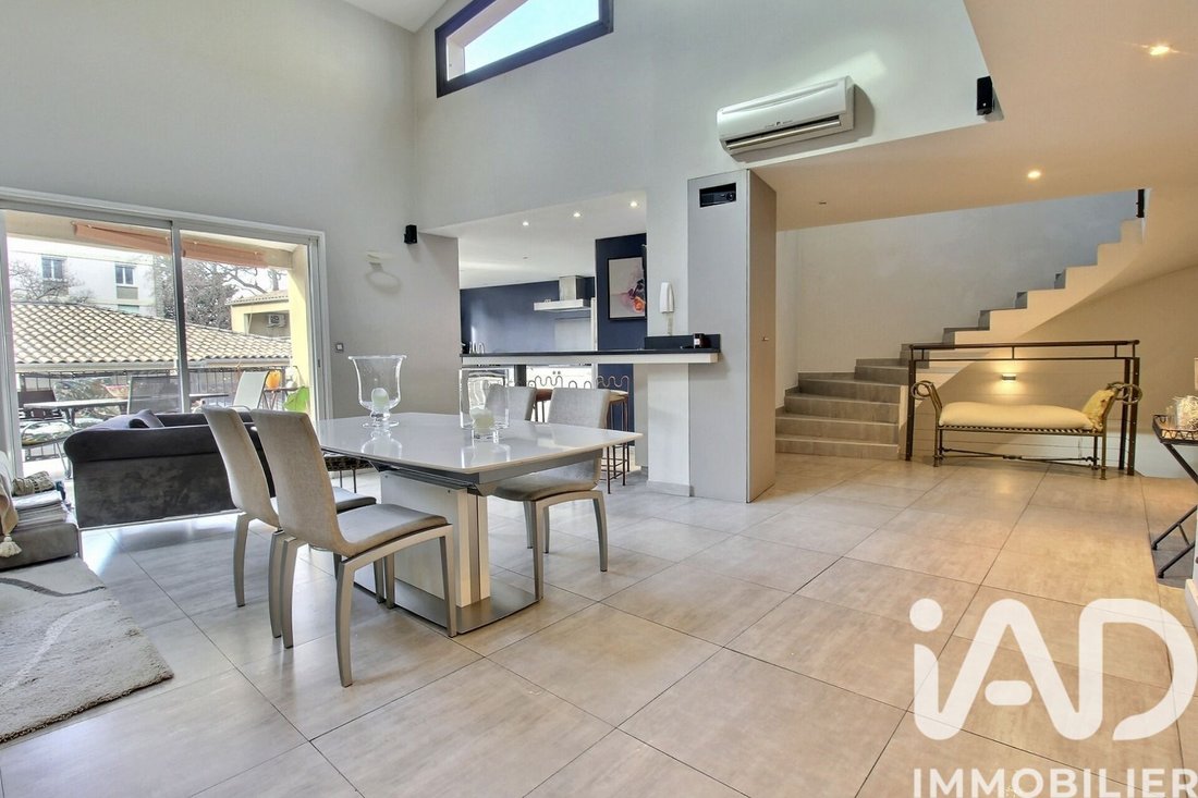 Apartment in Campveire, Morieres-les-Avignon, France 5 - 17296520