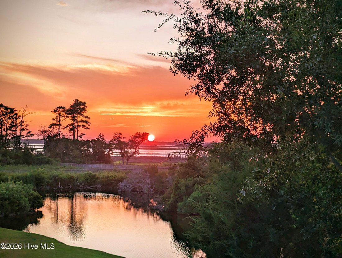 House in Emerald Isle, North Carolina, United States 3 - 17296653