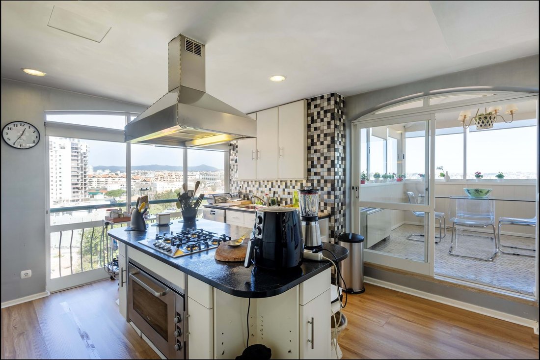 Apartment in Cascais e Estoril, Lisbon, Portugal 5 - 17295691