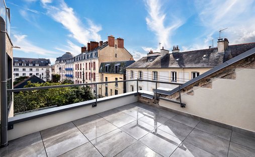 Apartment in Centre, Rennes, France 1