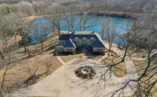 House in Carlinville, Illinois, United States 1