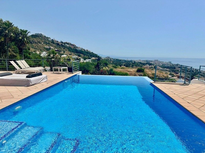 Villa à La Capellania, Benalmádena, Andalousie 4 - 17298052
