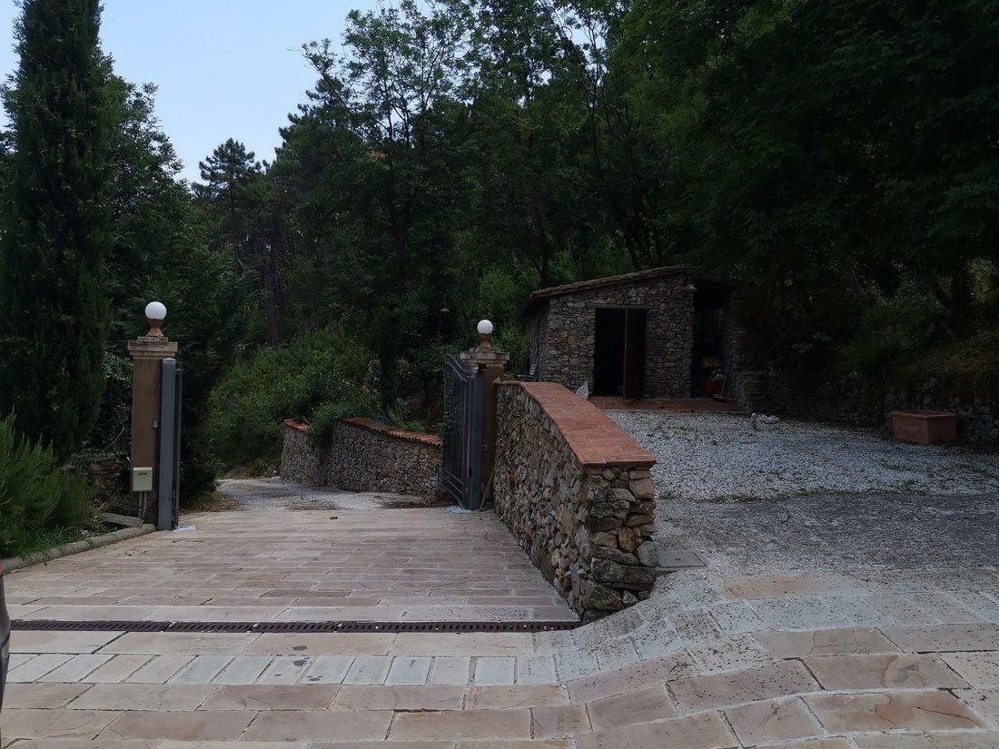 Villa in Buti, Tuscany, Italy 5 - 17294576