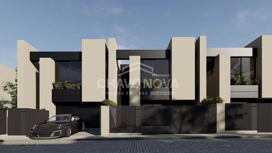 Townhouse in Espinho, Aveiro District, Portugal 2 - 17299637