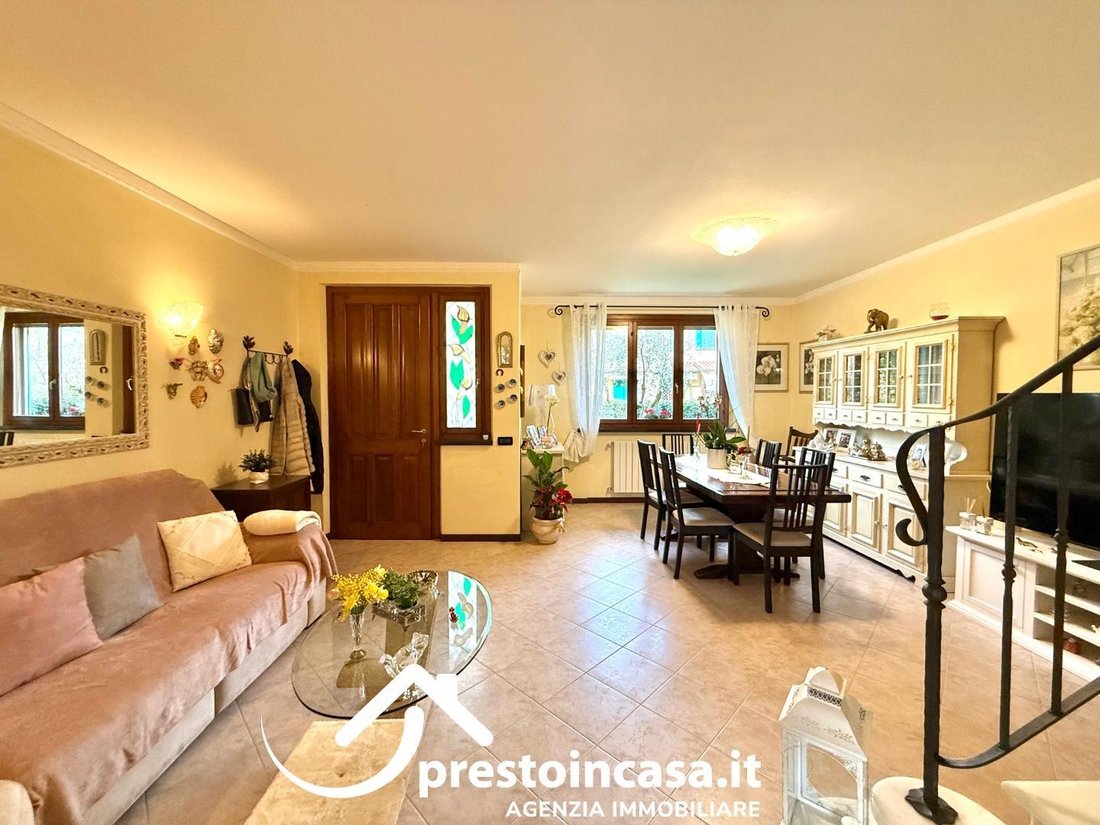 Country House in Vittoria Apuana, Forte dei Marmi, Tuscany 5 - 17294867