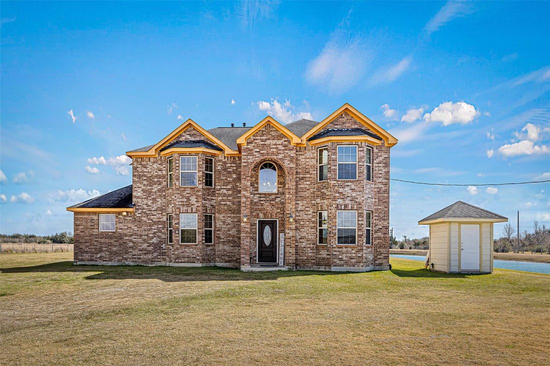 House in Hitchcock, Texas, United States 3 - 17299018