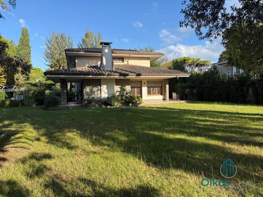 Villa in Center, Forte dei Marmi, Tuscany 1 - 17294672