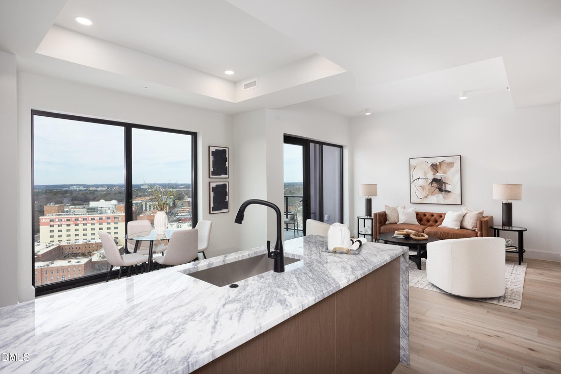Condo in Durham, North Carolina, United States 3 - 16895404