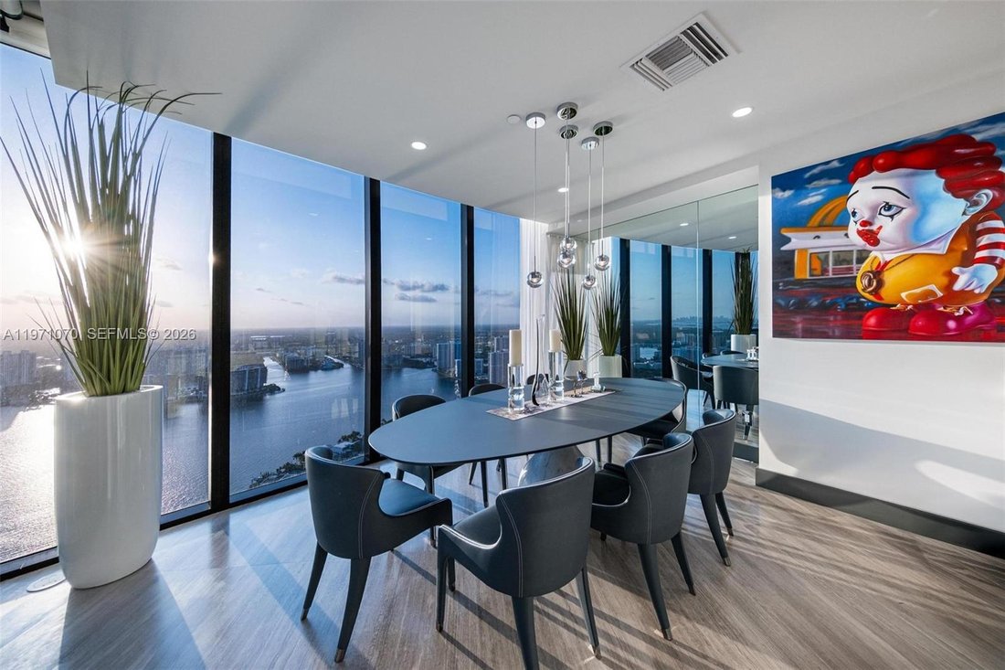 Condo in Sunny Isles Beach, Florida, United States 3 - 17296287