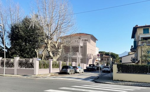 Apartment in Lido di Camaiore, Camaiore, Tuscany 1