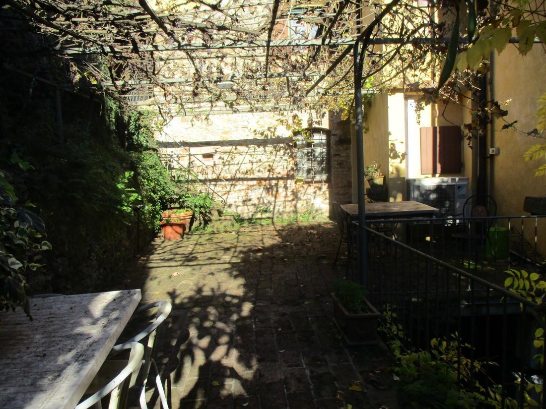 Country House in Buti, Tuscany, Italy 4 - 17294237