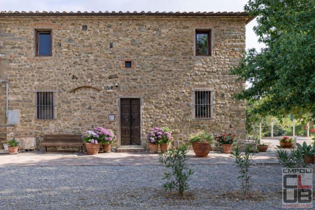 Country House in Sant'Ansano, Vinci, Tuscany 2 - 17294175