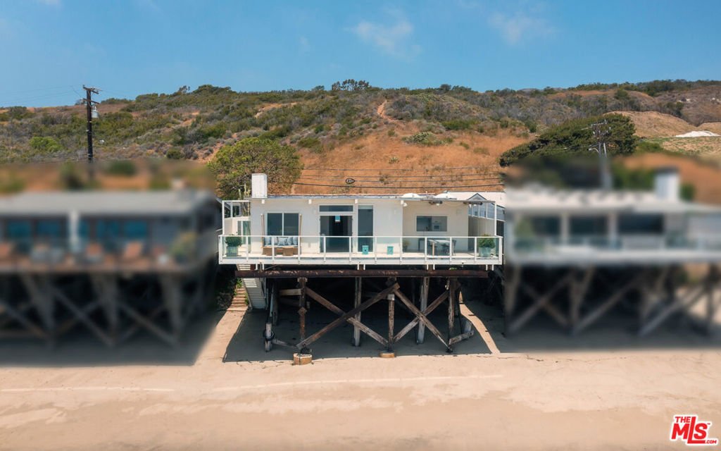 House in Malibu, California, United States 1 - 17297380