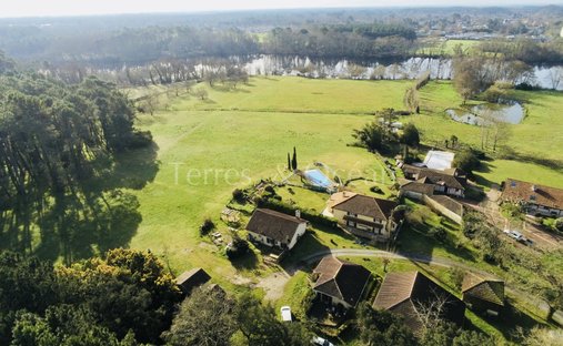 House in Seignosse, Nouvelle-Aquitaine, France 1
