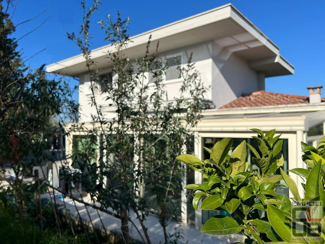 Villa in Monterappoli, Empoli, Tuscany 1 - 17294440