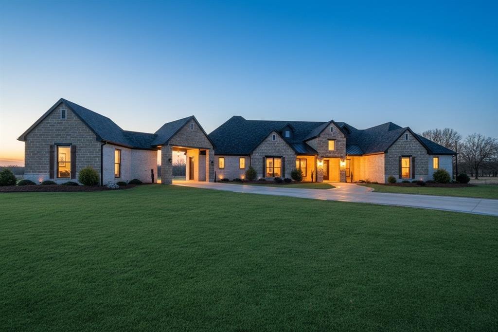 House in Paris, Texas, United States 2 - 17297189