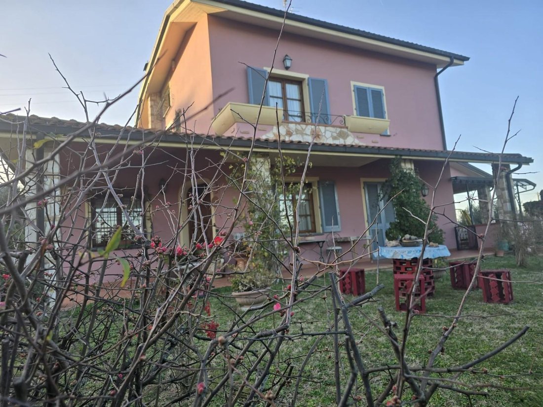House in Center, Cerreto Guidi, Tuscany 2 - 17294667