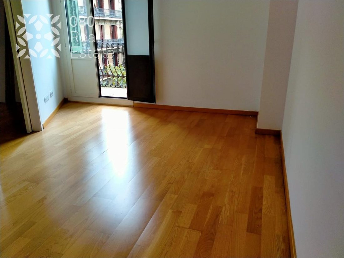 Apartment in Eixample, Barcelona, Spain 1 - 16392013