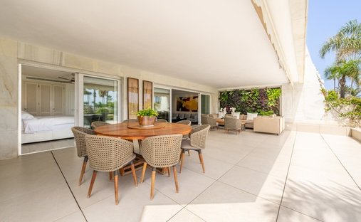 Apartamento en Playa Puerto Banús, Marbella, España 1