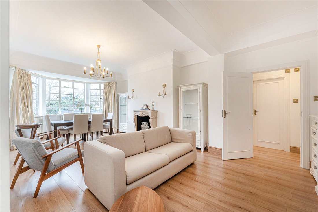 Apartment in Hyde Park, Westminster, England 2 - 17299056
