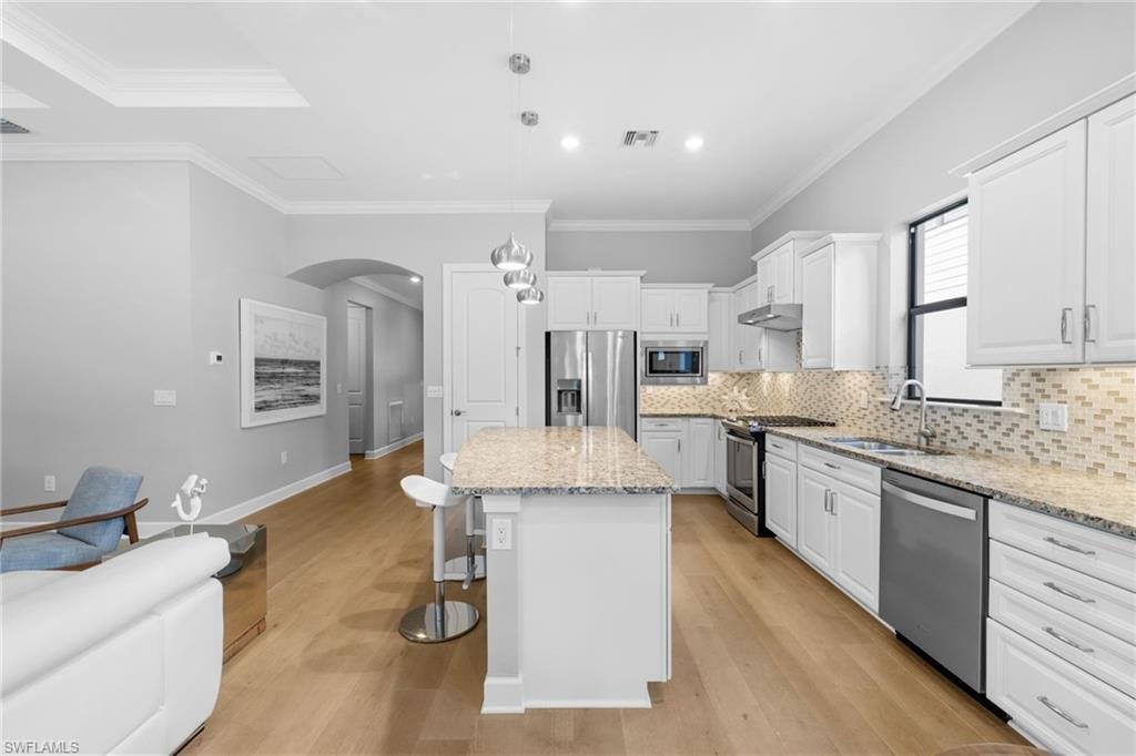 House in Naples, Florida, United States 5 - 17297146
