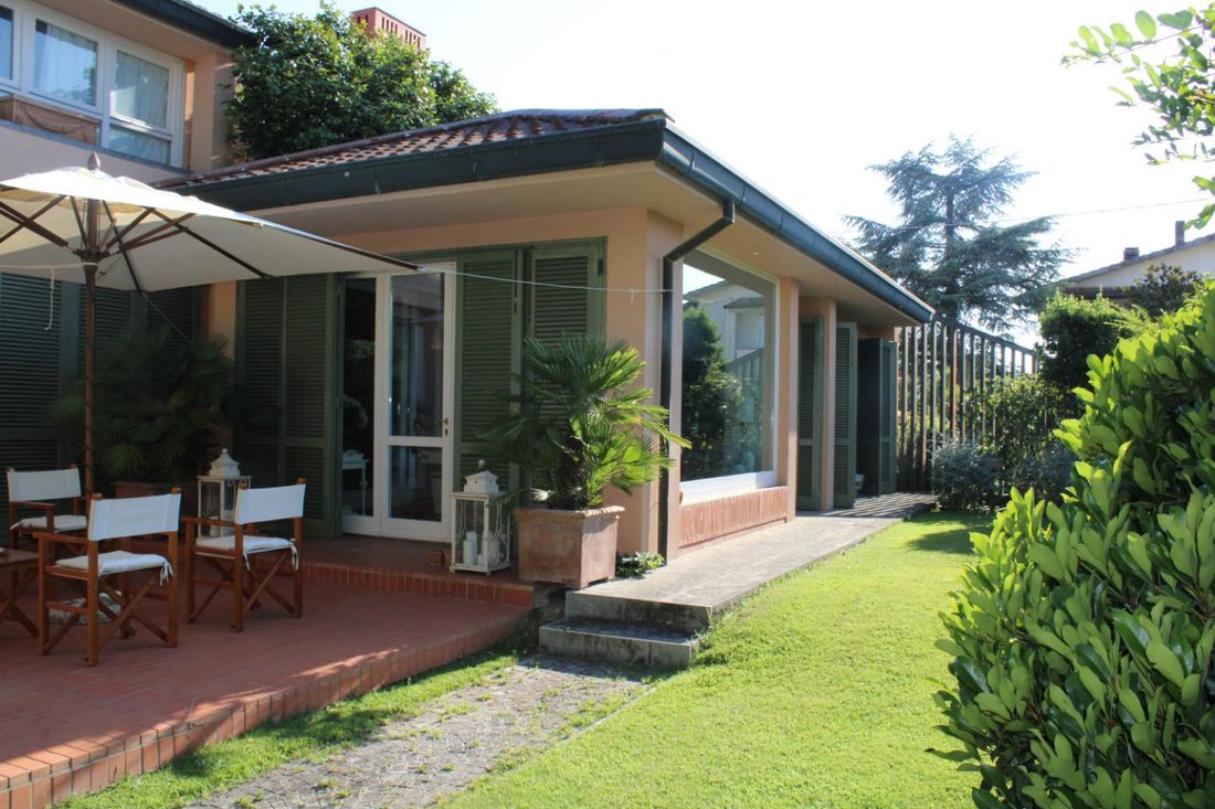 Villa in Ponsacco, Tuscany, Italy 2 - 17294129