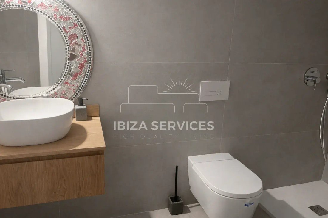 House in Santa Eularia des Riu, Balearic Islands, Spain 4 - 17297259