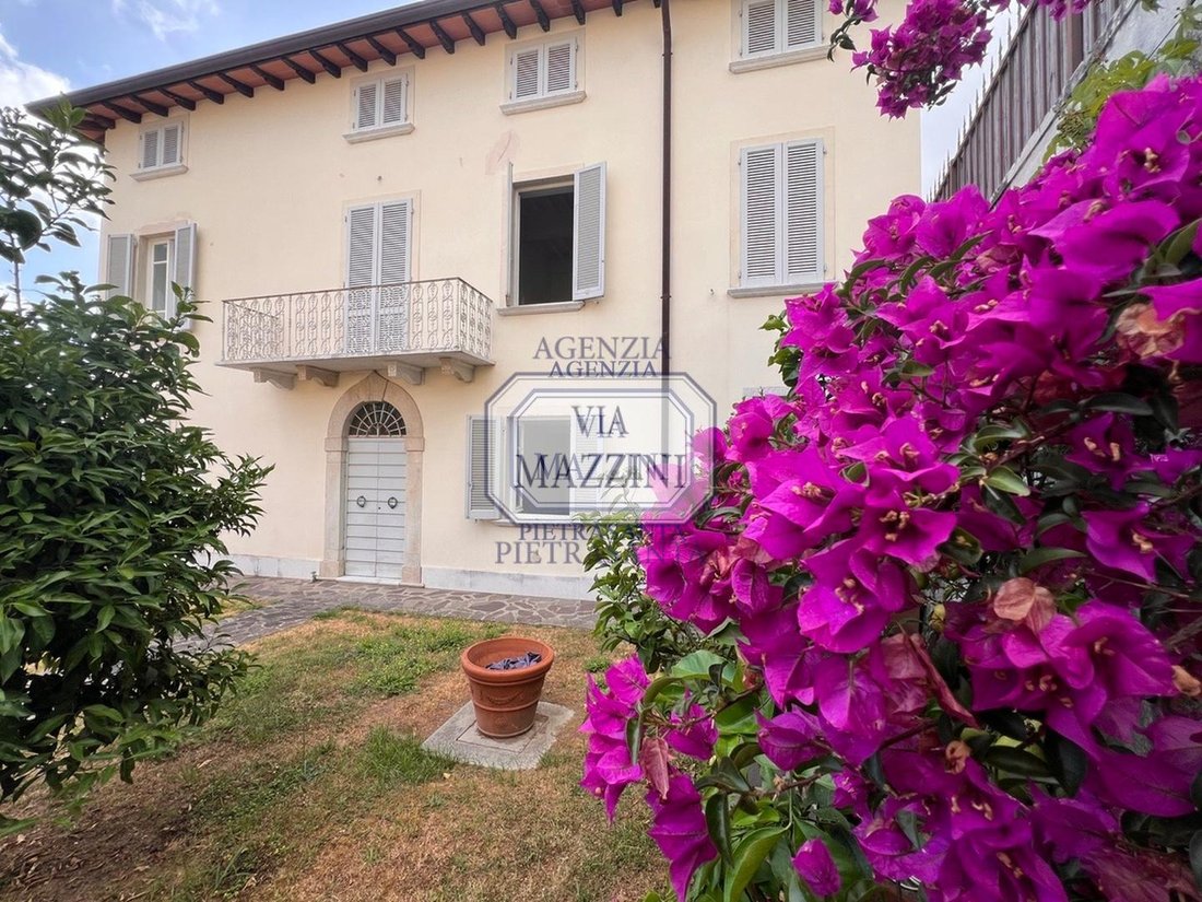 Country House in Capezzano Monte, Tuscany, Italy 3 - 17294798
