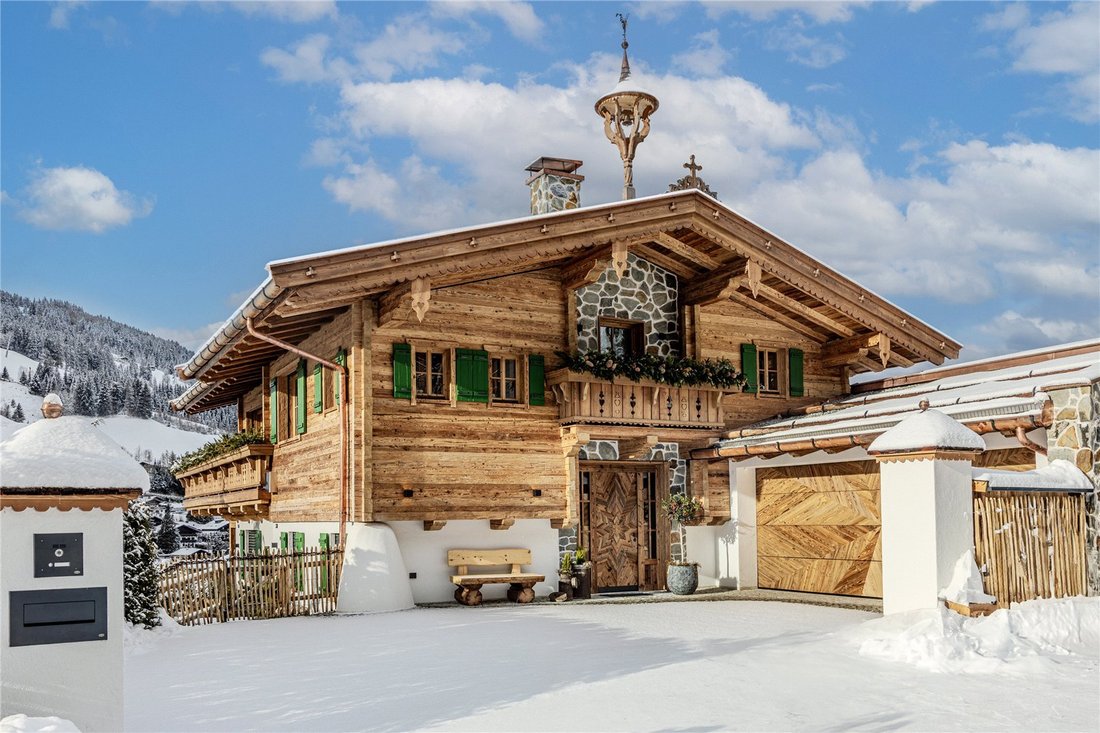 Chalet in Kitzbuhel, Tyrol, Austria 3 - 17298780