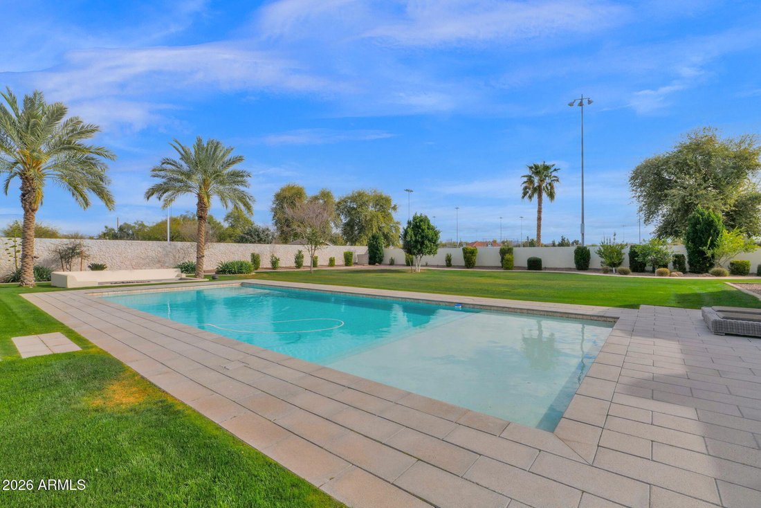 House in Mesa, Arizona, United States 4 - 17299305