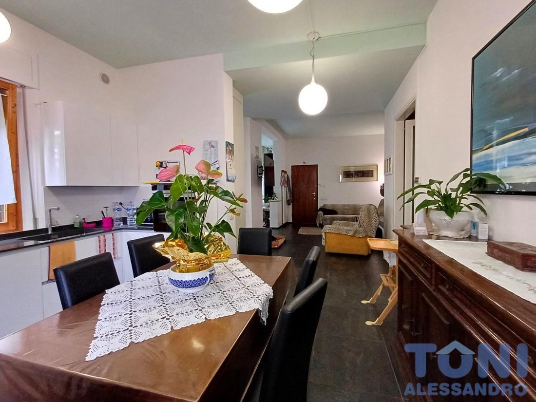 Villa in Near Center, Empoli, Tuscany 3 - 17294521