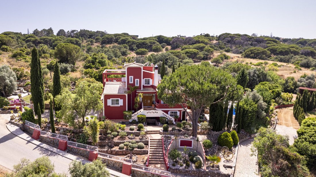 Villa in Porches, Algarve, Portugal 1 - 17298145