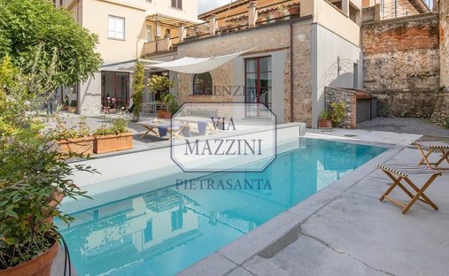Apartment in Pietrasanta, Tuscany, Italy 1