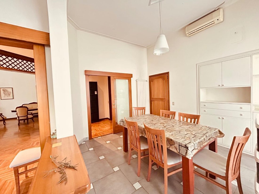 Villa in Near Center, Empoli, Tuscany 5 - 17294395